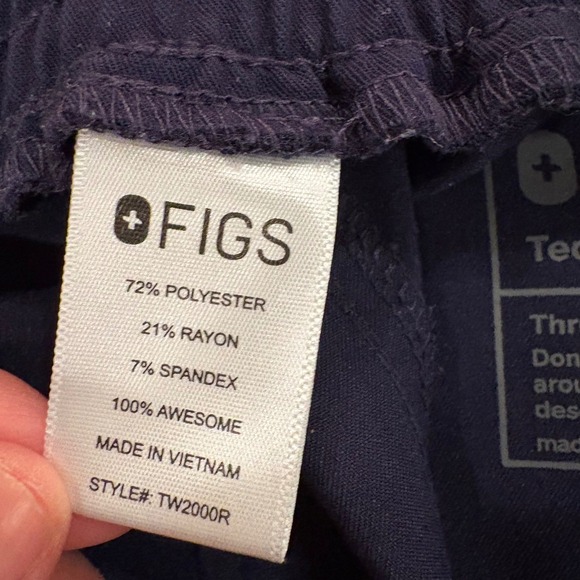 FIGS Technical Collection Navy Blue Scrub Pants Women's Size L - Picture 6 of 6